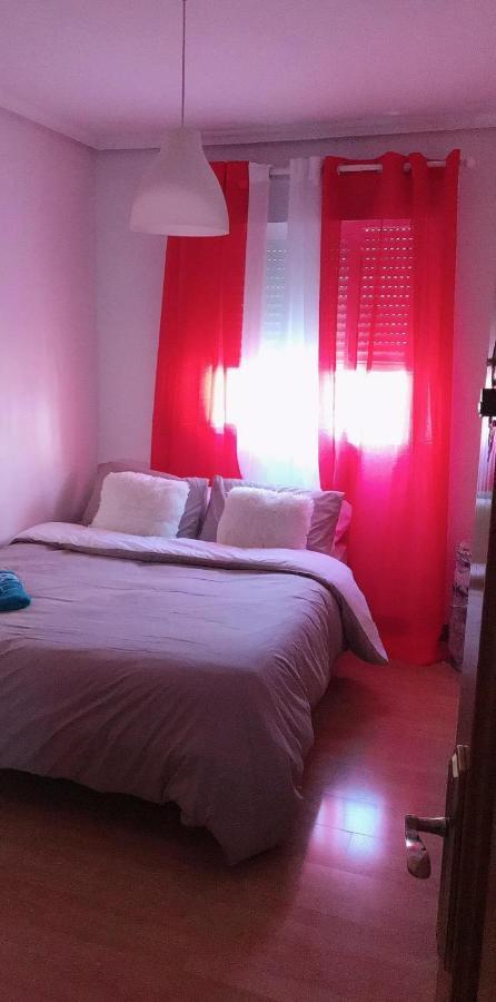 Apartamento de 3 dormitorios por Entrevías Madri Exterior foto